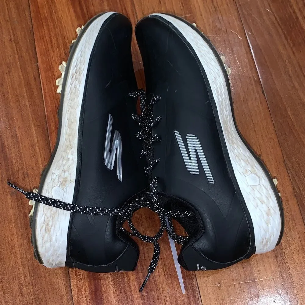 Skechers women’s Black Athletic Golf cleats Sneakers with White Accents size 7.5